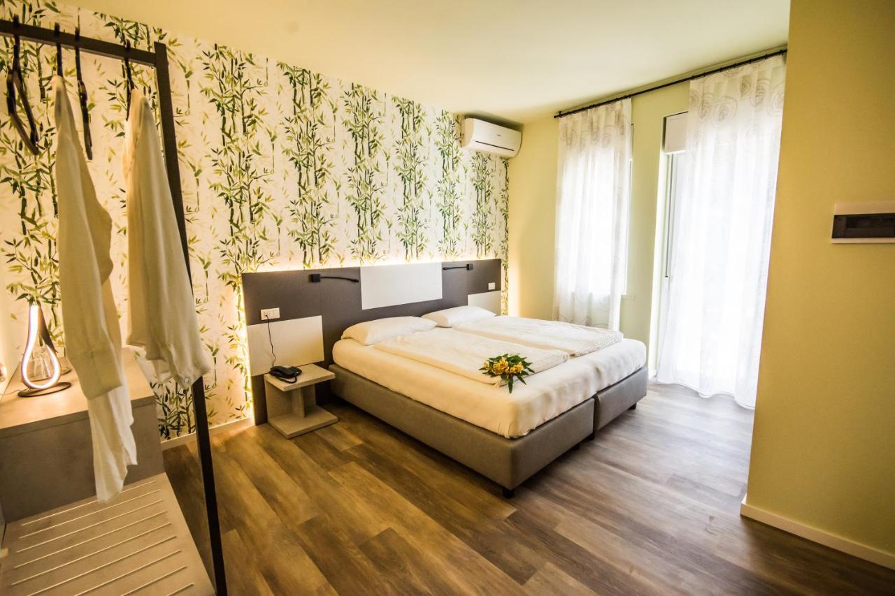 Eden Hotel 3*