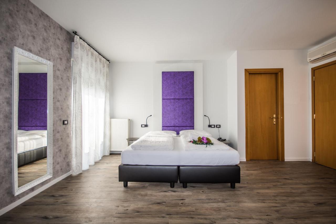Eden Hotel 3*